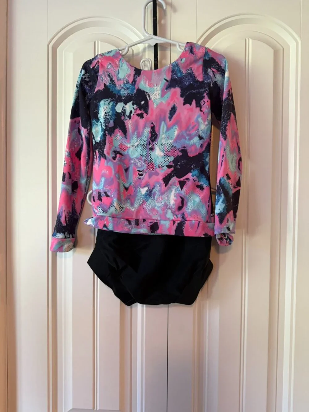 BusyBod Leos Swim - Rash Guard & Full Coverage Swim Bottoms